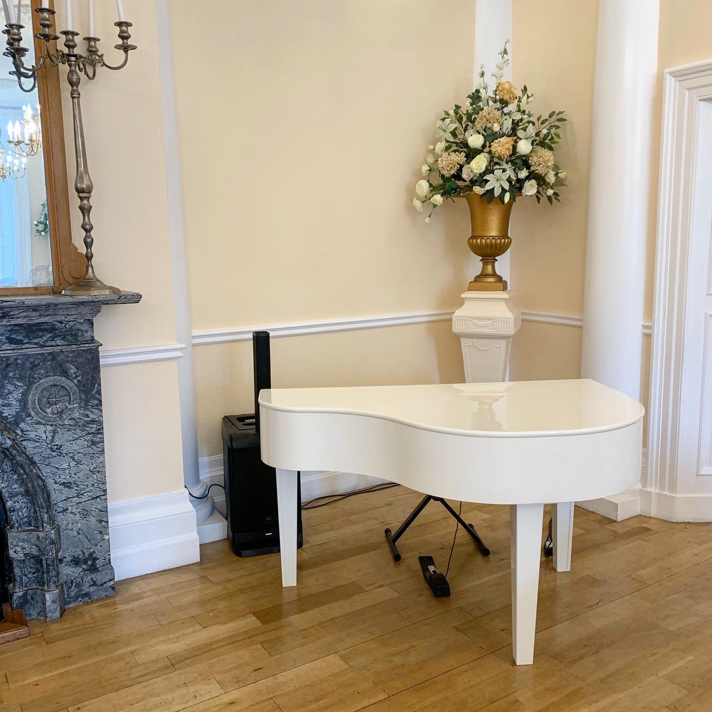 Grange Hotel wedding piano